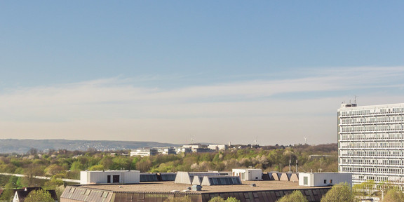 Panorama Campus Nord mit Mensa, Mathegebäude und Bibliothek